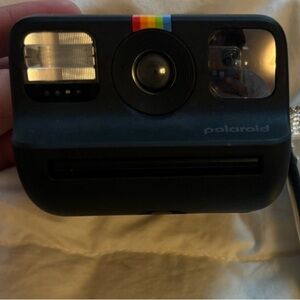 Polaroid Go Gen 2 in Black (Camera ONLY)